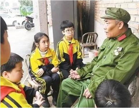 台州仙居银发智库余热护国防台州仙居组建平均年龄66岁的“银发智库”，汇聚退休老军
