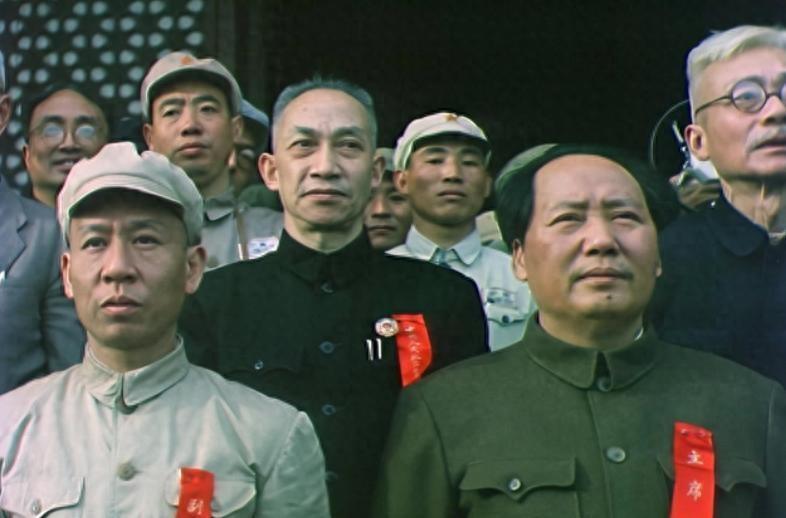 新中国成立后，毛主席为何下令任弼时不得参加任何会议？背后究竟有何隐情？
1949