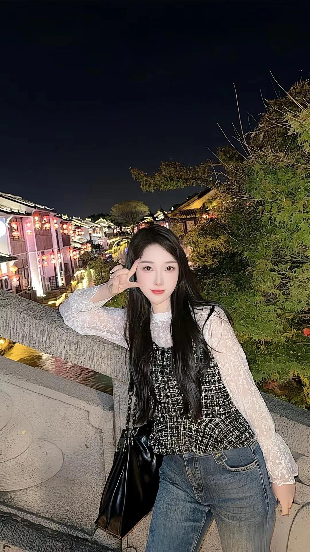 顾行长的女同事们——琳妃，姑苏城外寒山寺，夜半钟声到客船