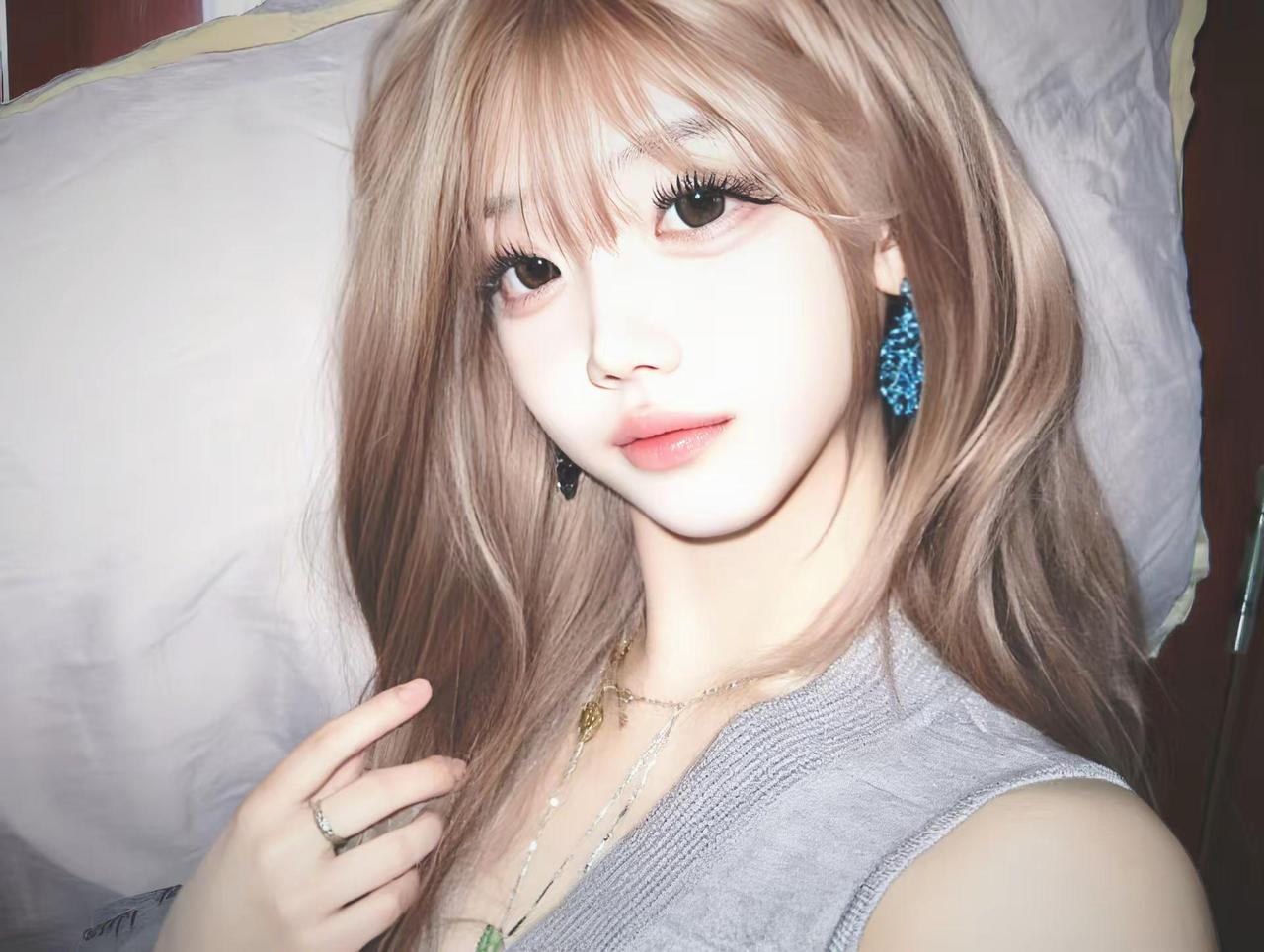 不喜欢我的让一让，让喜欢我的到前面来反差 拍照