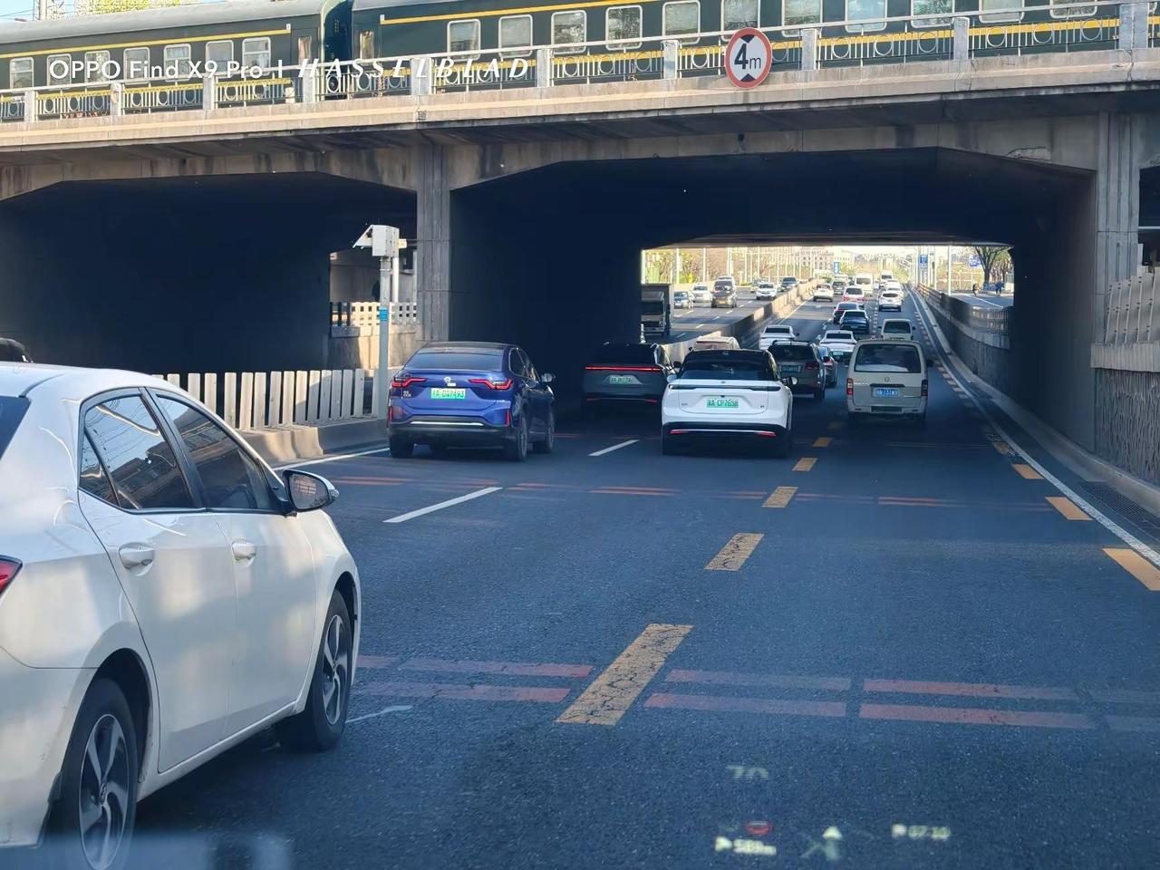 一抬头，都是队友。蔚来 蔚来es6