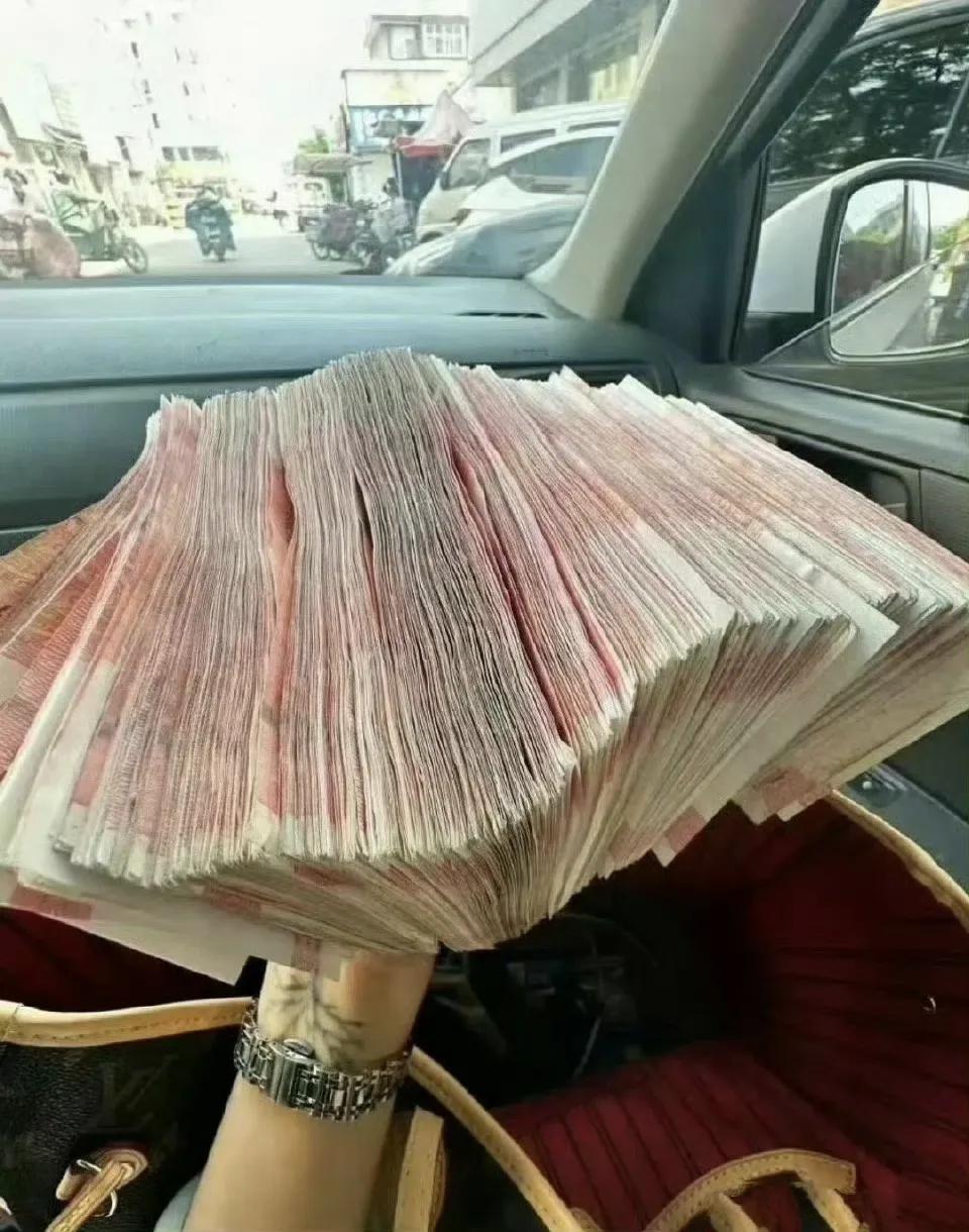 钱是有灵性的，你刷到它要好好接住赚钱。正能量