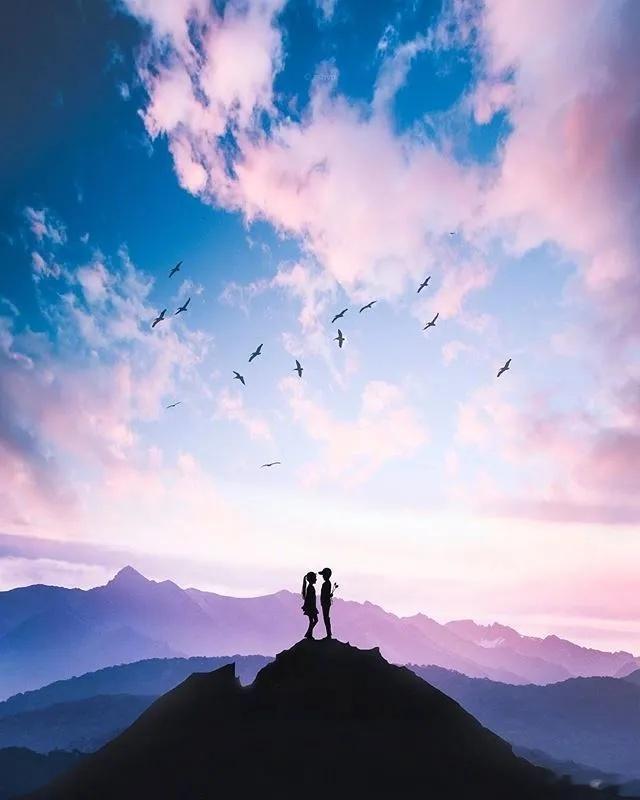 五岁丢了玩具号啕大哭，十岁弄丢了友谊难过很久，十六岁弄丢了最爱的他只是面无表情。