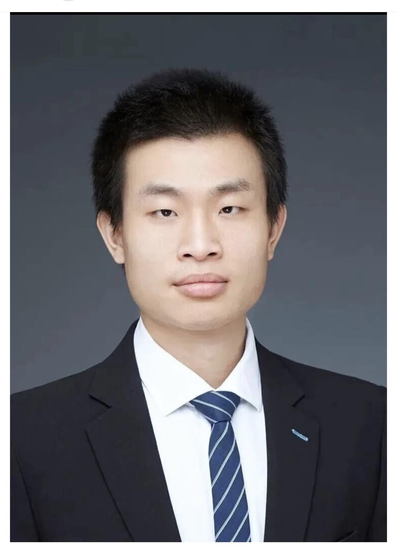 34岁韦东奕官宣喜讯，让看笑话者闭嘴。

此前，有人以世俗标准质疑他“不合群”“