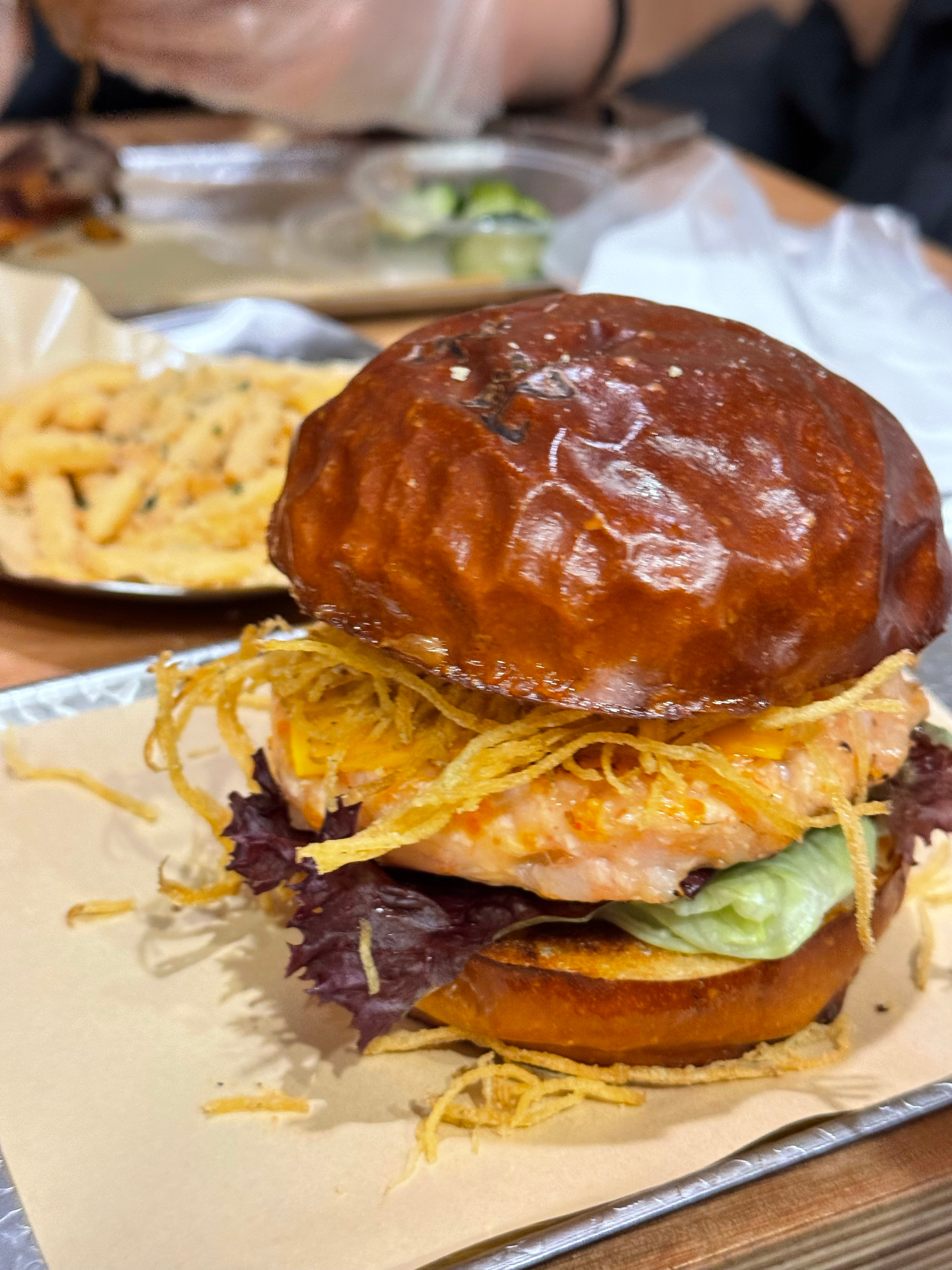 健身堪比整容呀这辈子还没有过刀削般的下颚线🏋️ 