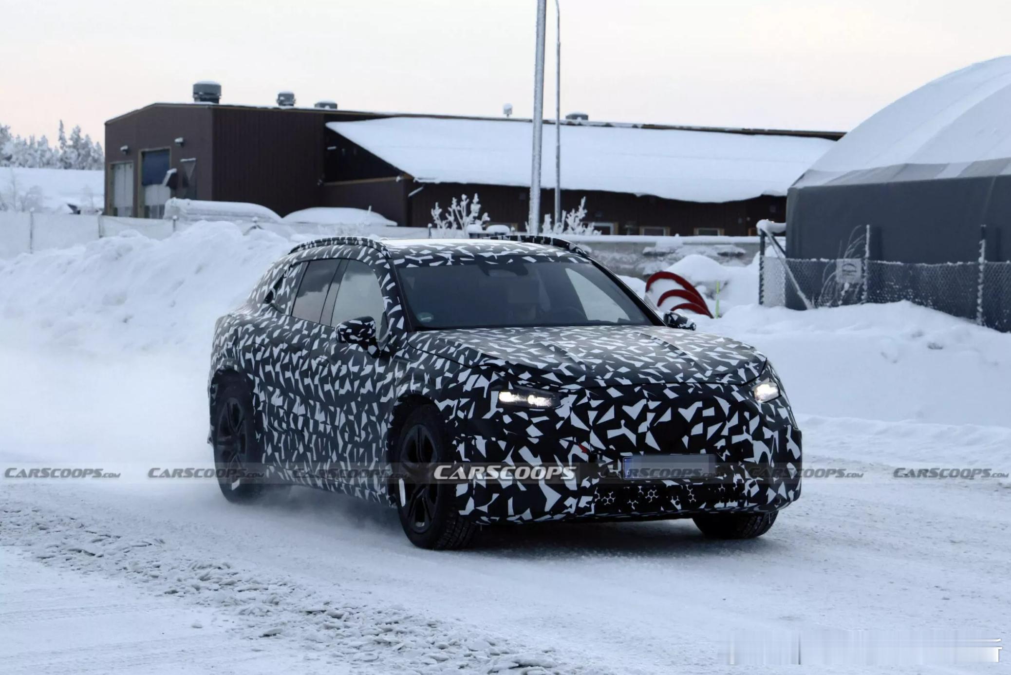 智能汽车每日要闻- 小米汽车累交超 60 万台- 奔驰 AMG GT SUV 谍