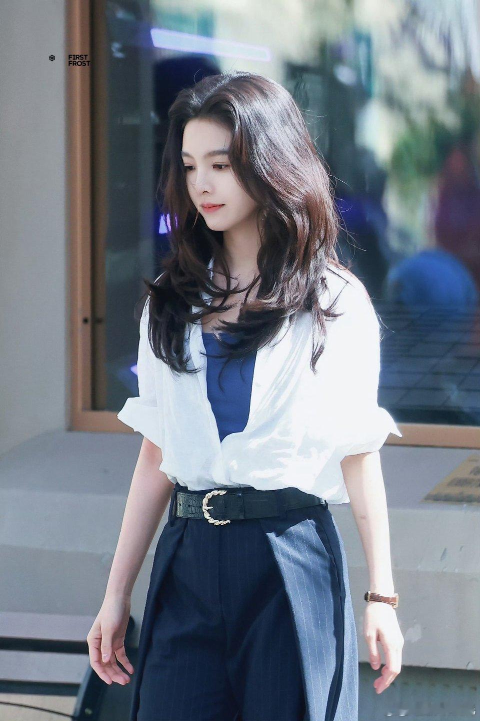 没人说吗 我们现偶终于有救了 章若楠沈千盏就是老公姐