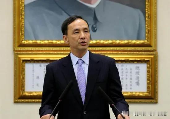 朱立伦怒吼：823核三公投不投？台湾经济命脉全靠这一票！
 
8月13日，国民党