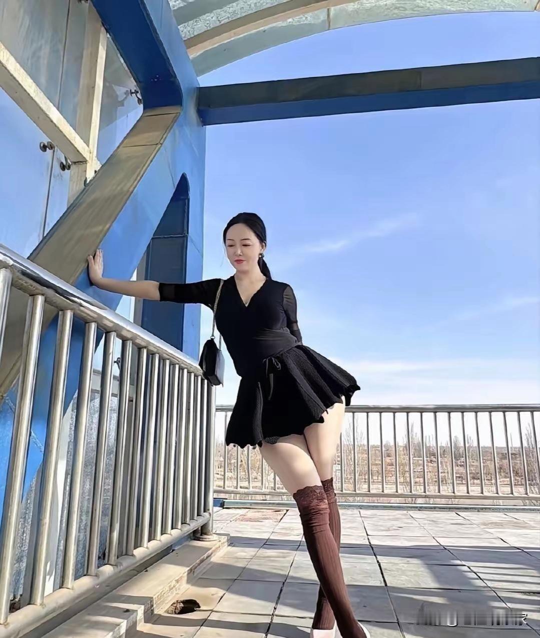 你能信丈母娘今年五十了吗[呲牙]