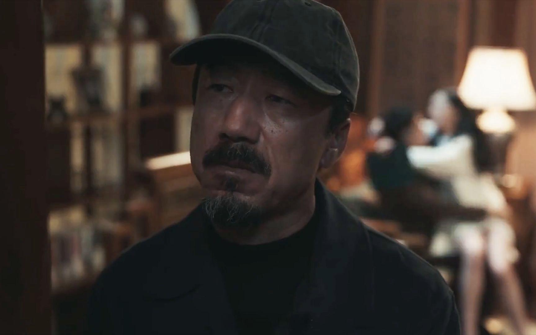 扫黑风暴   还记得电视剧《扫黑风暴》中的杀手老宁吗？那真是一个狠人啊，嚼着大蒜