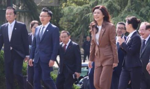 台“民众党主席”黄国昌发表声明，
4月8日，针对郑丽文在南京中山陵拜谒孙中山先生