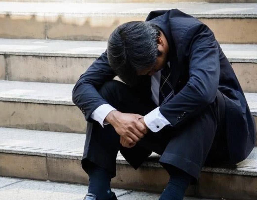 【45岁这个年龄段人最容易失业？】
这个结论草率了。
45岁，正是职场最关键时期