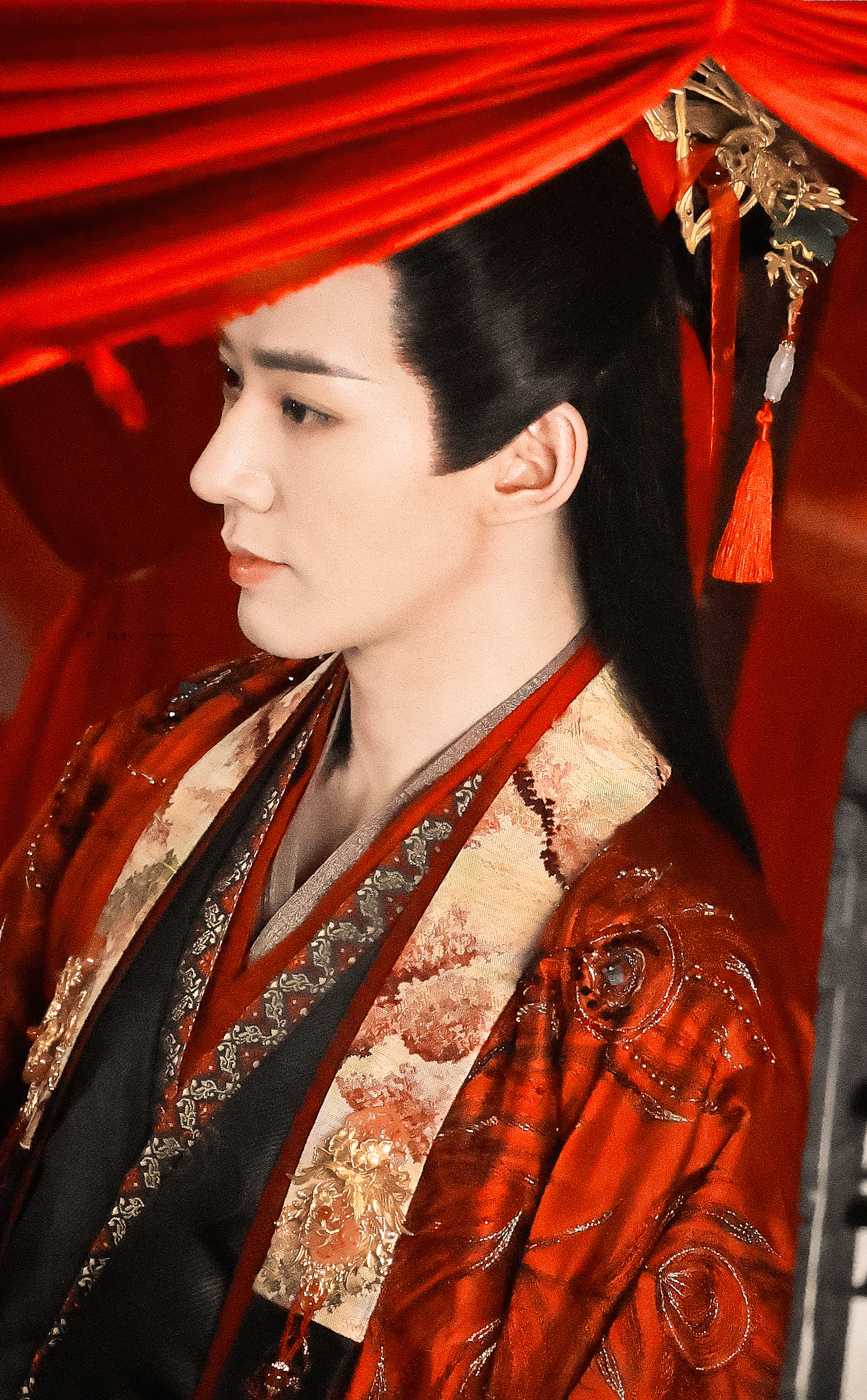 最美的一幅画出现了 美的我失语了看到的人都心甘情愿的说一句“我愿意嫁给邓为”邓为