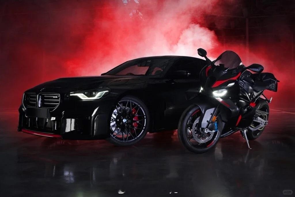 汽车 宝马M2 RR版：全球10台，可惜只卖南非全球就10台（MT和自动挡各5台