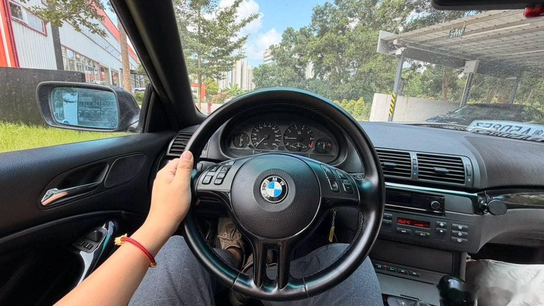 刚试完车，E46机械基本完工330动力认真比其他版本好太多太多…我E39的3.0