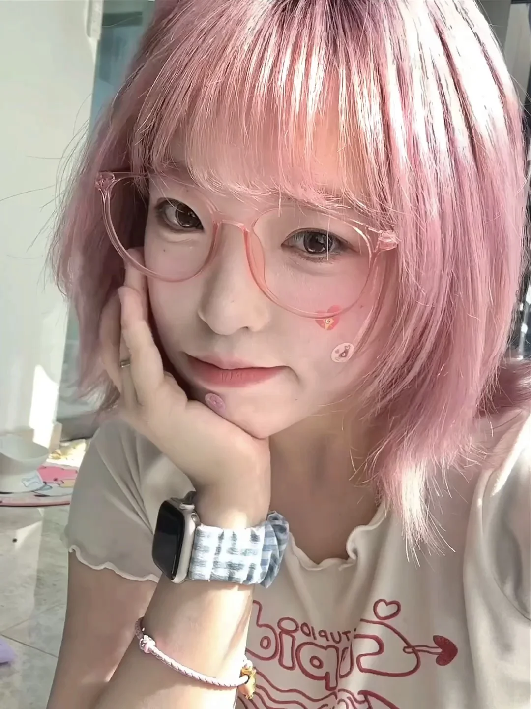🎀今天的痘痘也是粉色ʕ•̫͡•ʔ•͓͡•ʔ💕 ✧⁺.