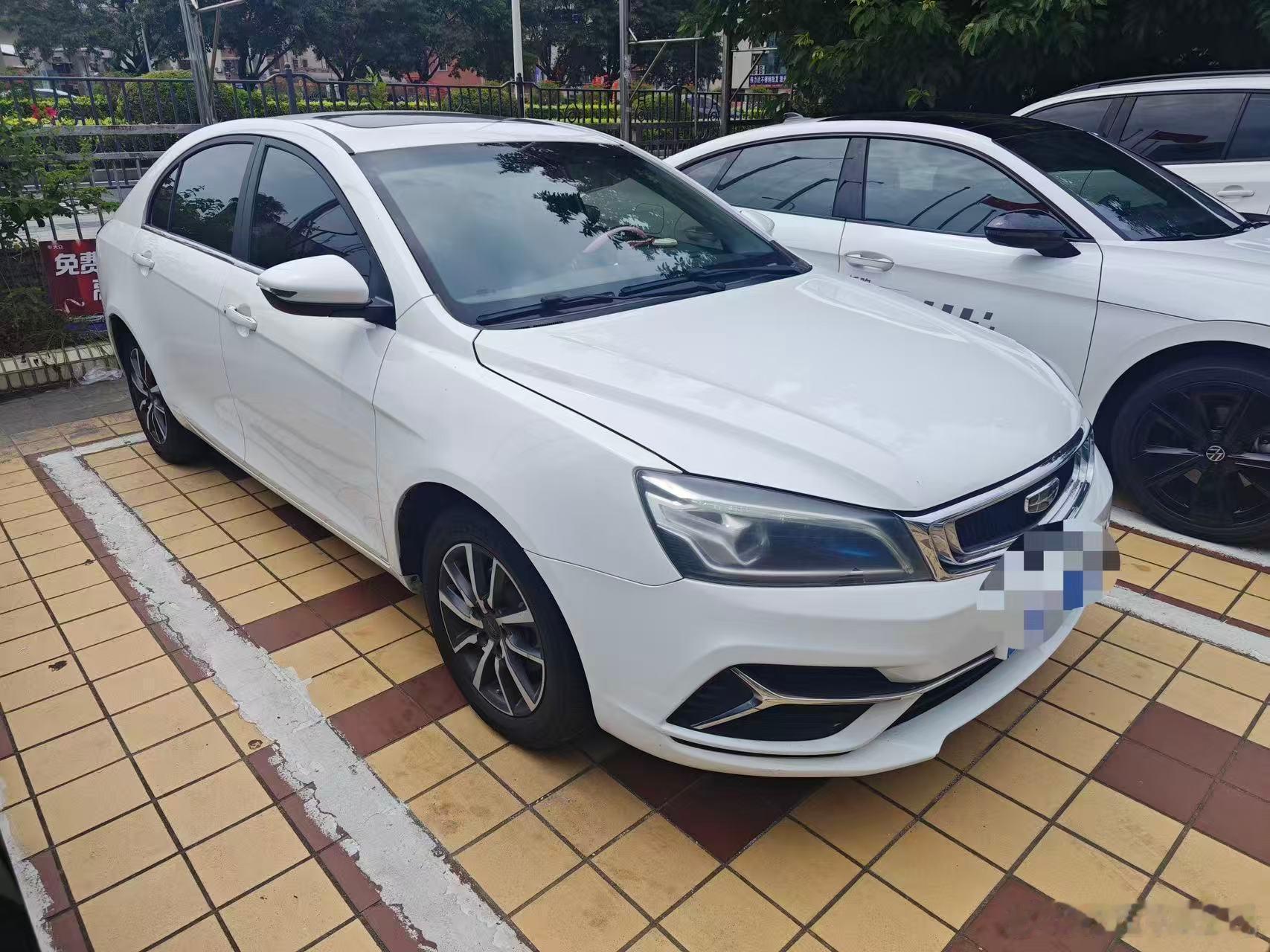 我收了台泡水车，大概泡到地毯位置19年11月吉利帝豪，自动1.5天窗，向上版高配