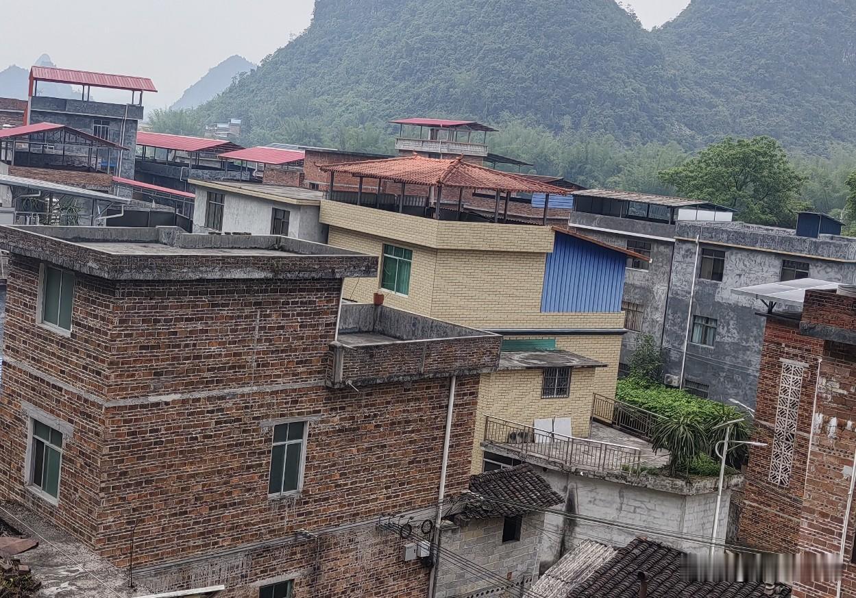 说件扎心的事儿，仅针对我所目睹的情况而言。我出身农村，如今回首村里那些事儿，会发