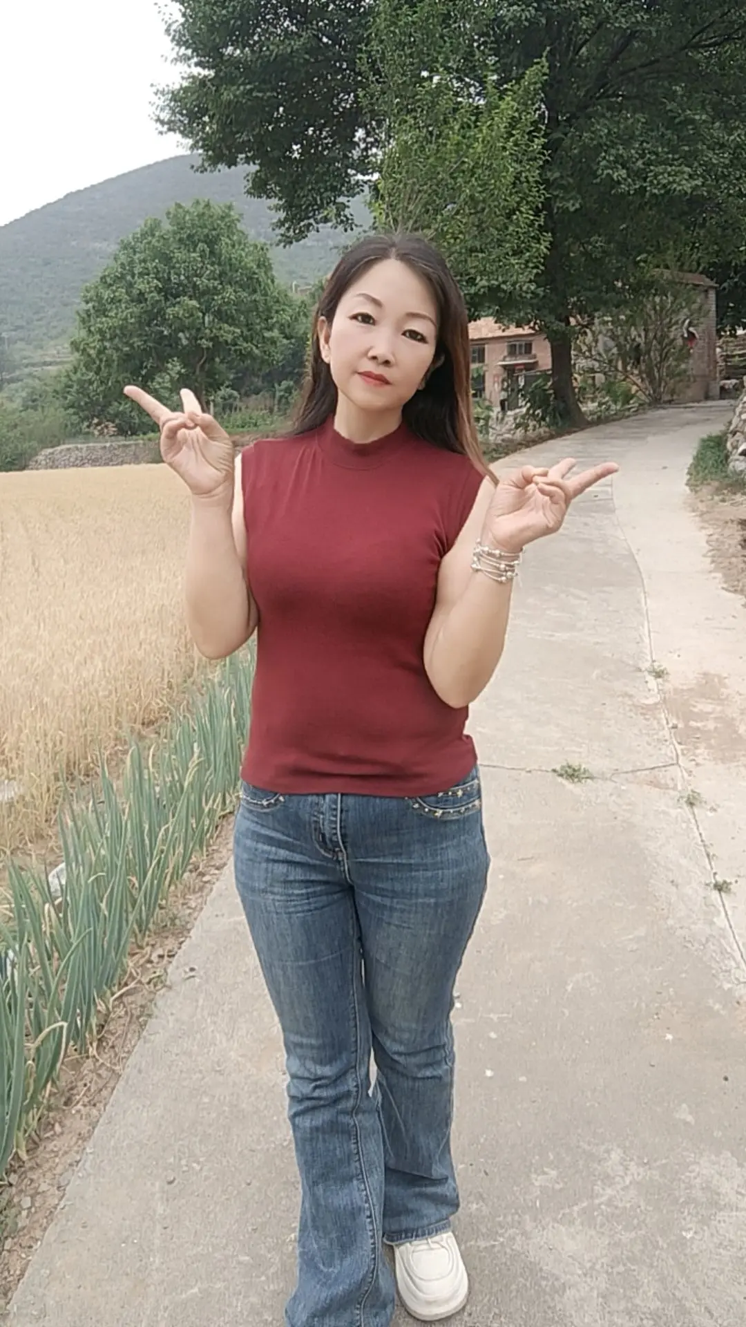 时光一去不复返，70后的我们不再年轻了，再也没也二十几岁了，我们已经奔...