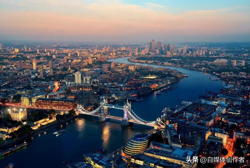 2035中国五大机遇落地，英国这次真的抓得住吗？
 
当下的中英关系，正站在新的