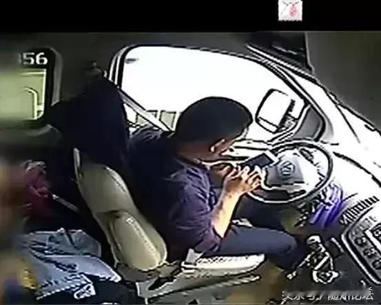 高速驾车切莫透支精力，一时疏忽极易酿成大祸
 
奔波在外的路途之上，交通安全向来