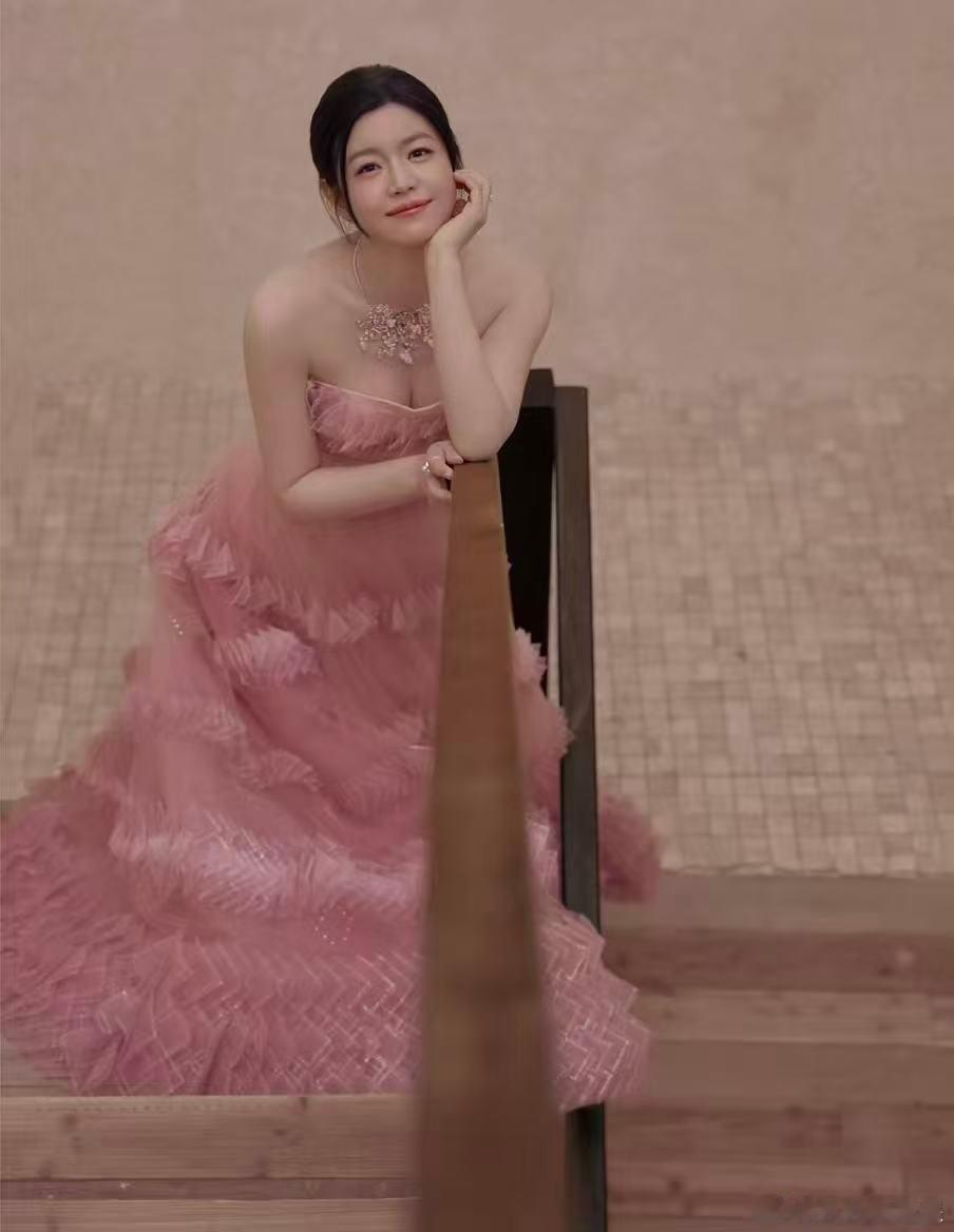 原来爱情中最让陈妍希生气的是这个爱情中最让陈妍希生气的是冷战逃避 《云秀行》真心