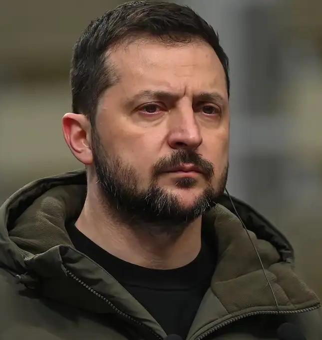 泽连斯基亮出乌克兰的底线，绝不接受领土丢失。泽连斯基在接受媒体采访谈及停战协议时