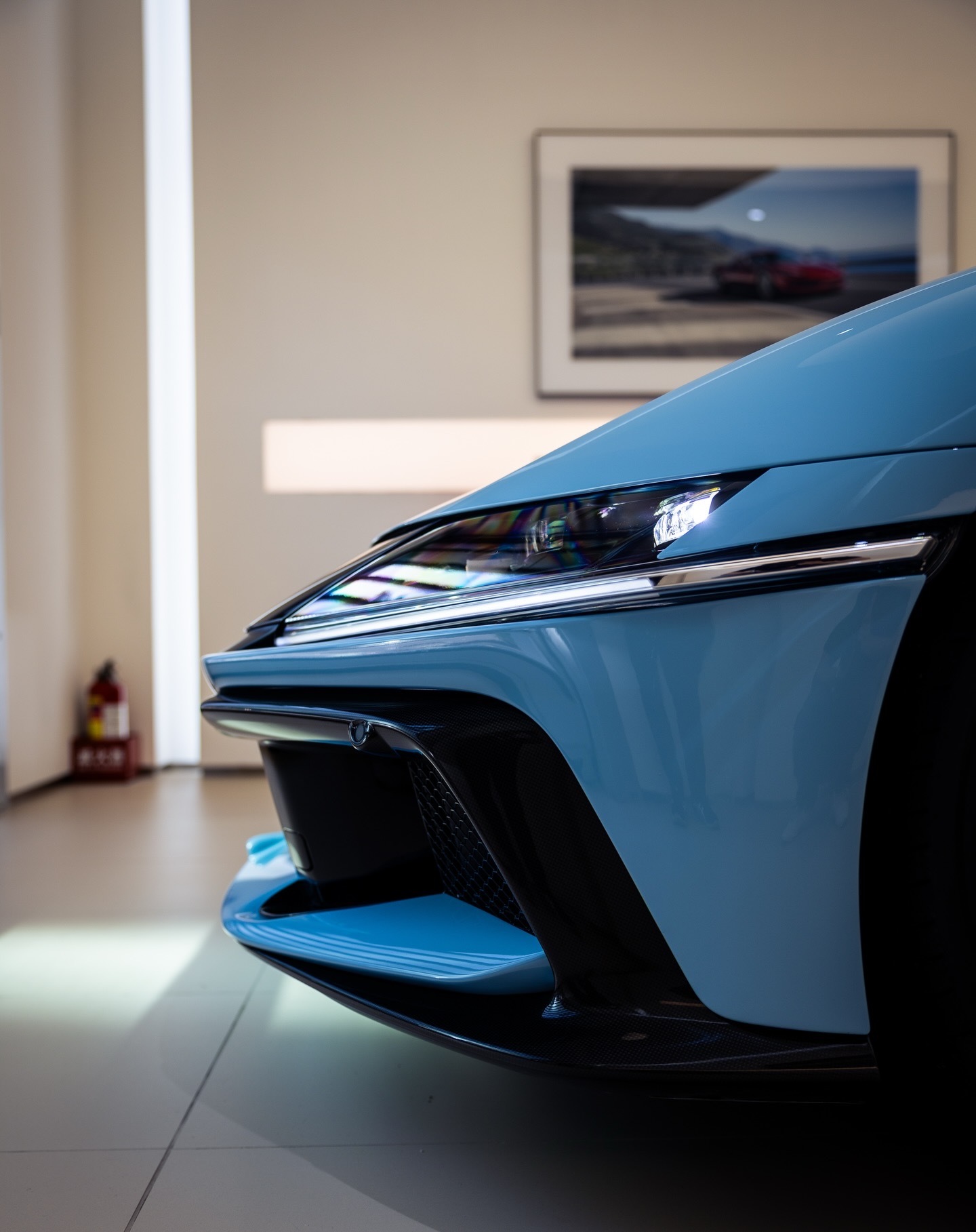 Ferrari12Cilindri 油漆：AzzurroLaPlata 