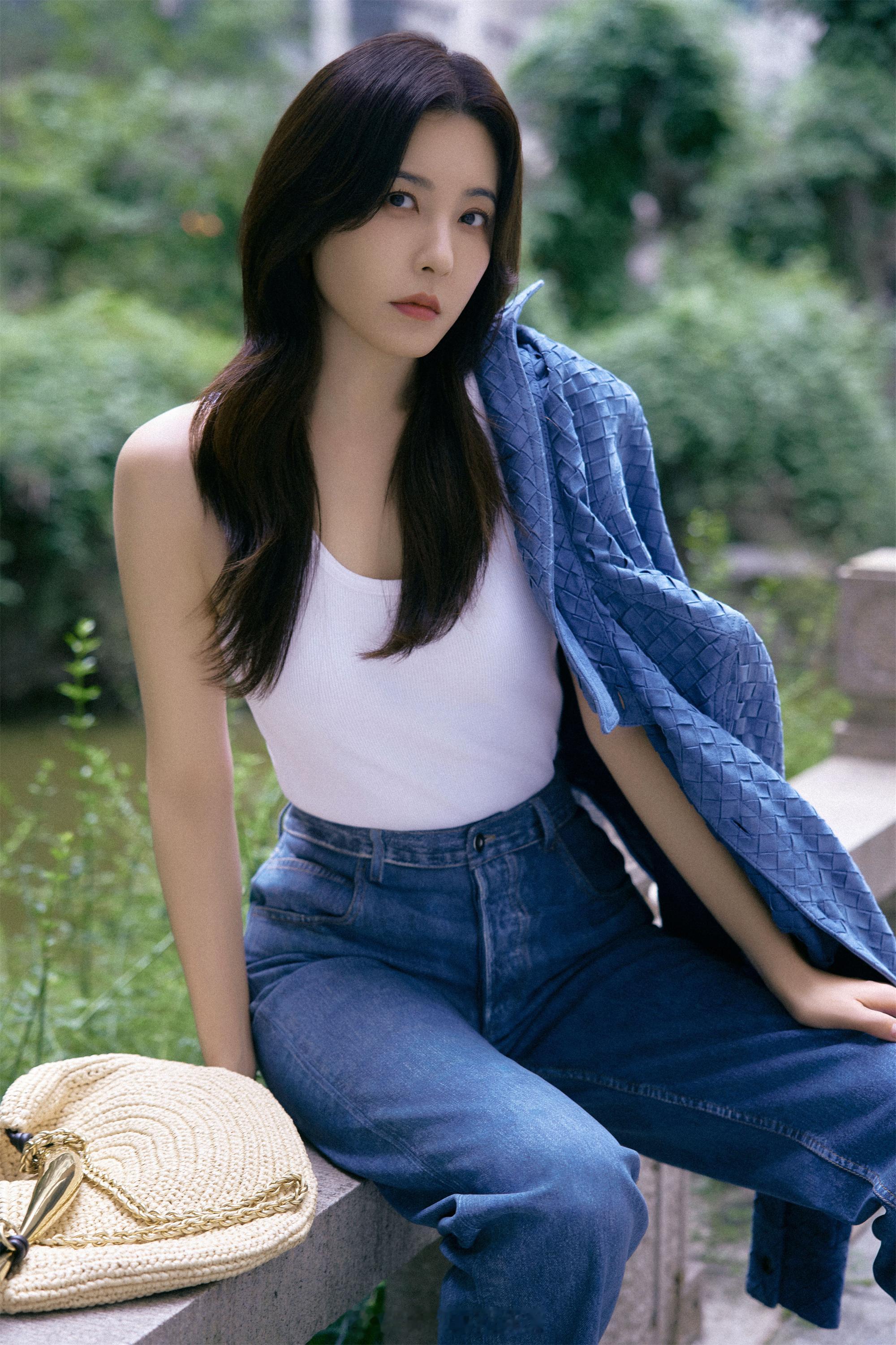 曾黎姑苏现美人 ​​​