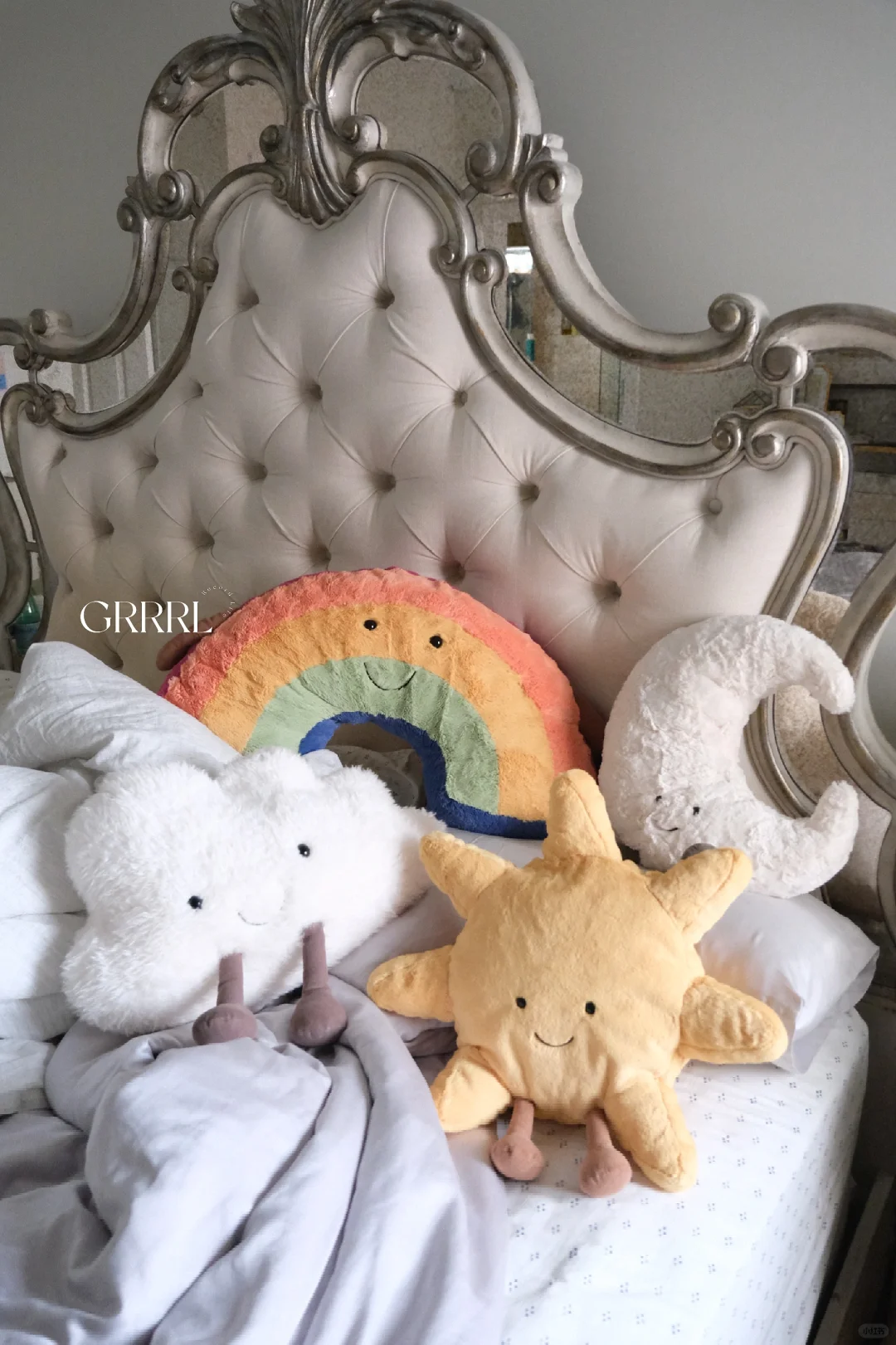 喜欢Jellycat出的emoji🌈☀️☁️🌙