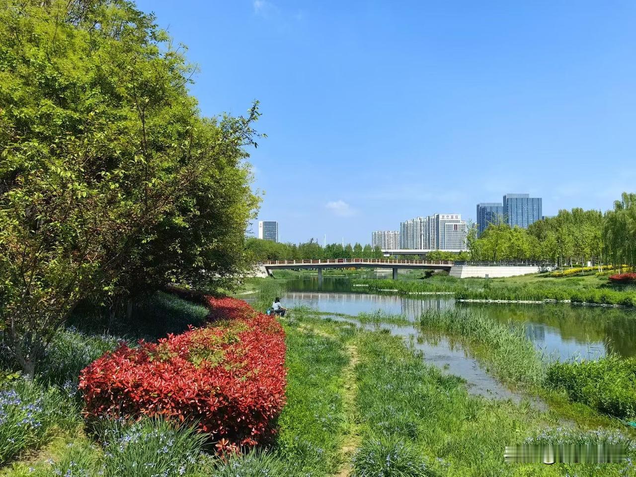 【小对联】
上：大江入海；
下：……？