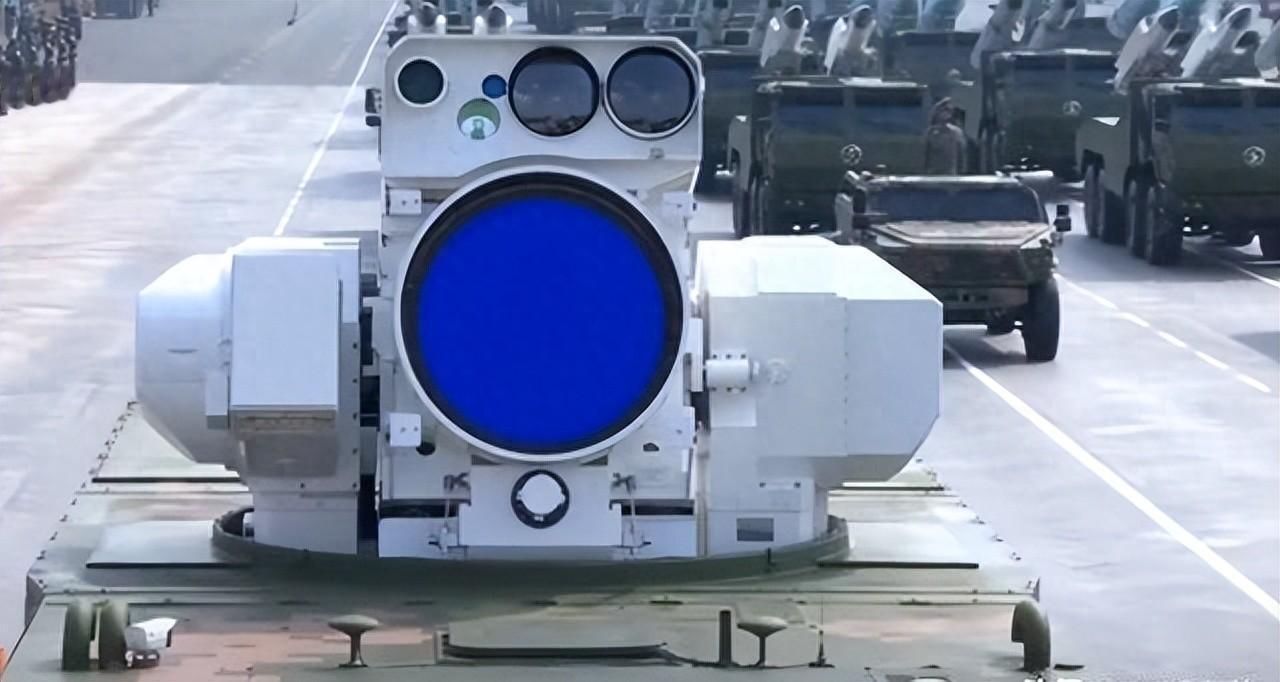 美国人现在是真的追不上了。眼看着中国的激光武器一次次突破，美国却还在为“怎么不烧