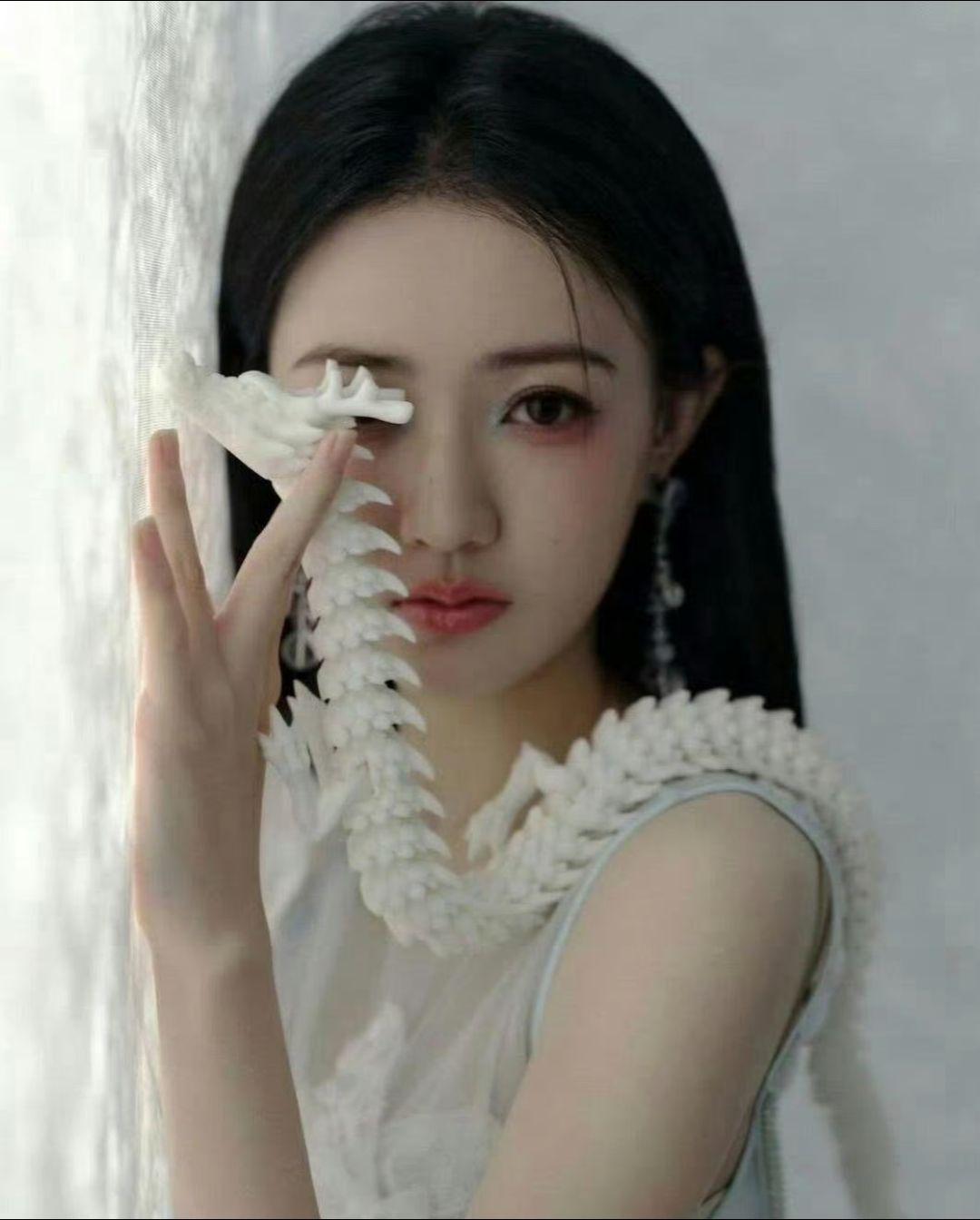 徐璐 徐璐侧颜图