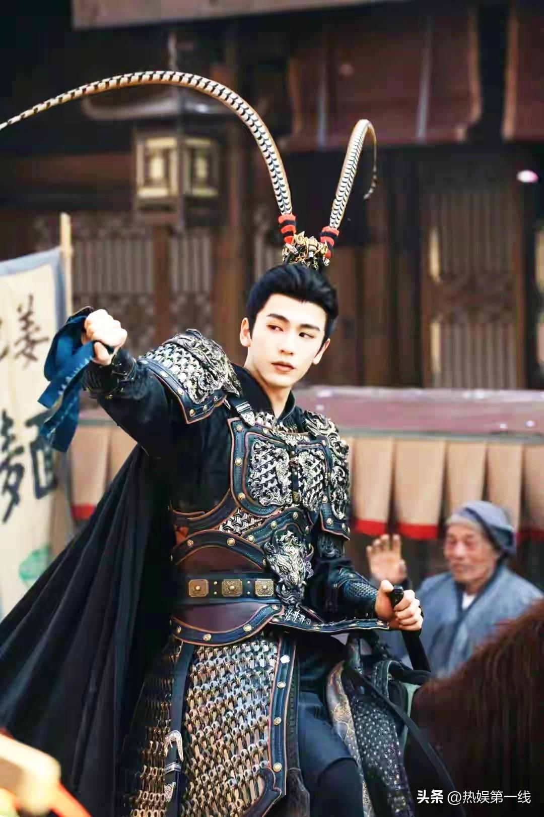 【2026年了，打仗还得带粉底？这届观众为何对“奶油将军”不买账！】

“众将士