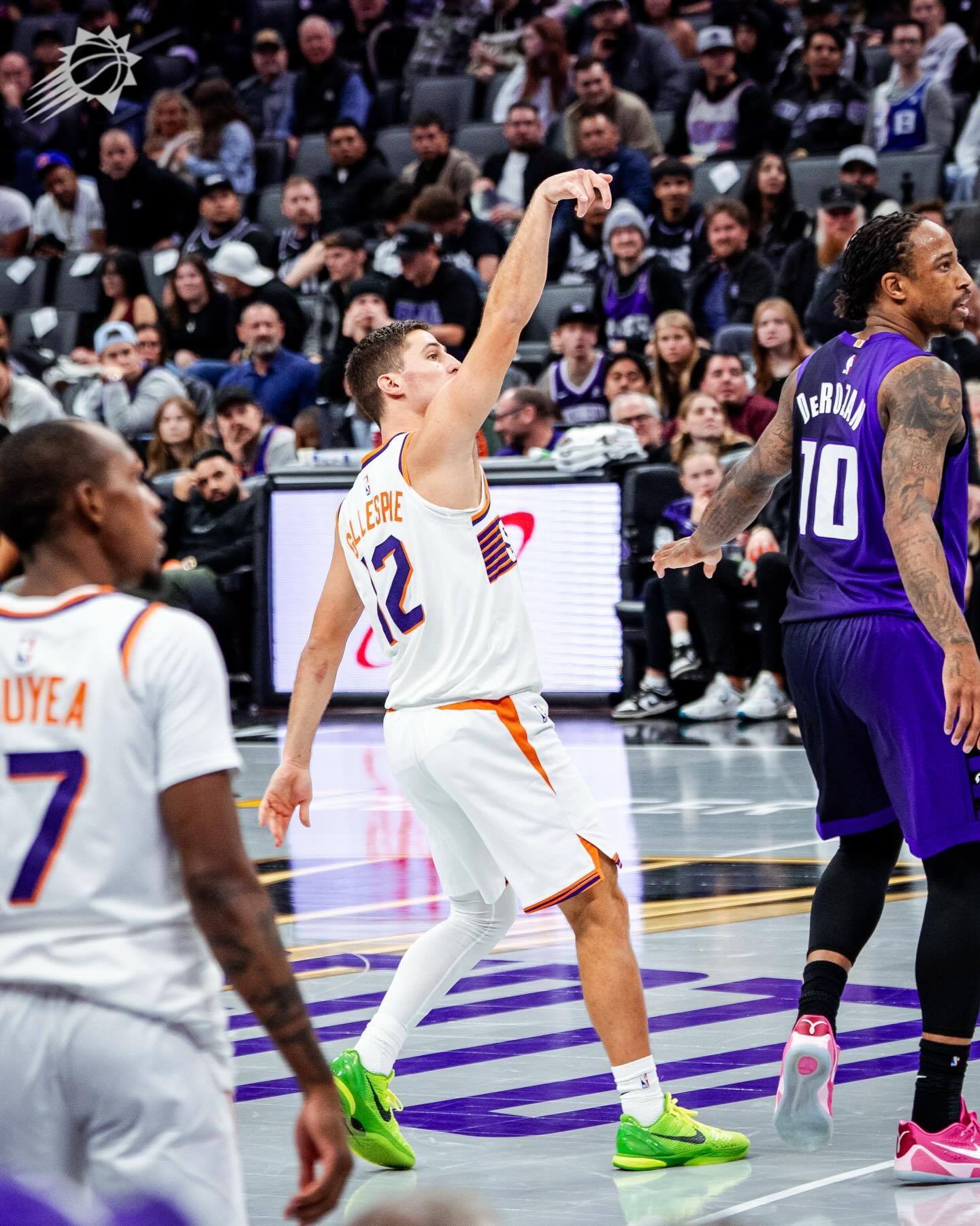 🔔🔔 吉莱斯皮昨日砍下了全场最高的 21 分 👌菲尼克斯太阳 旭日东升 太