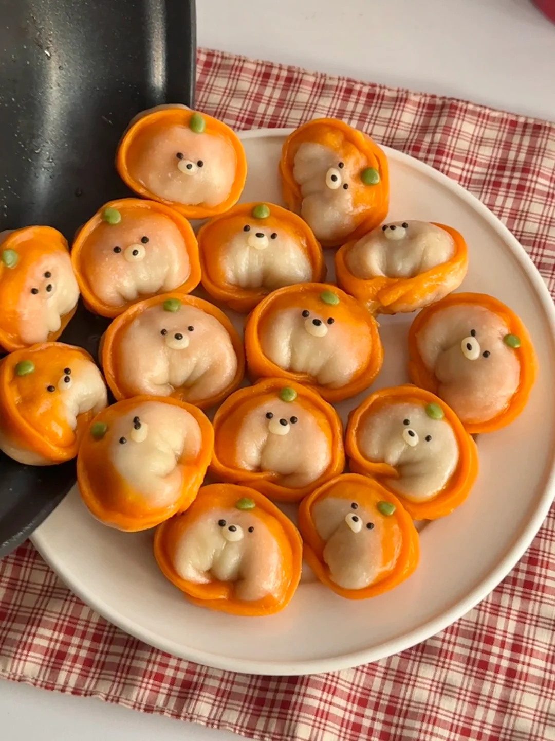 蛇年煎一锅“柿柿如意”，来年小朋友事事如意