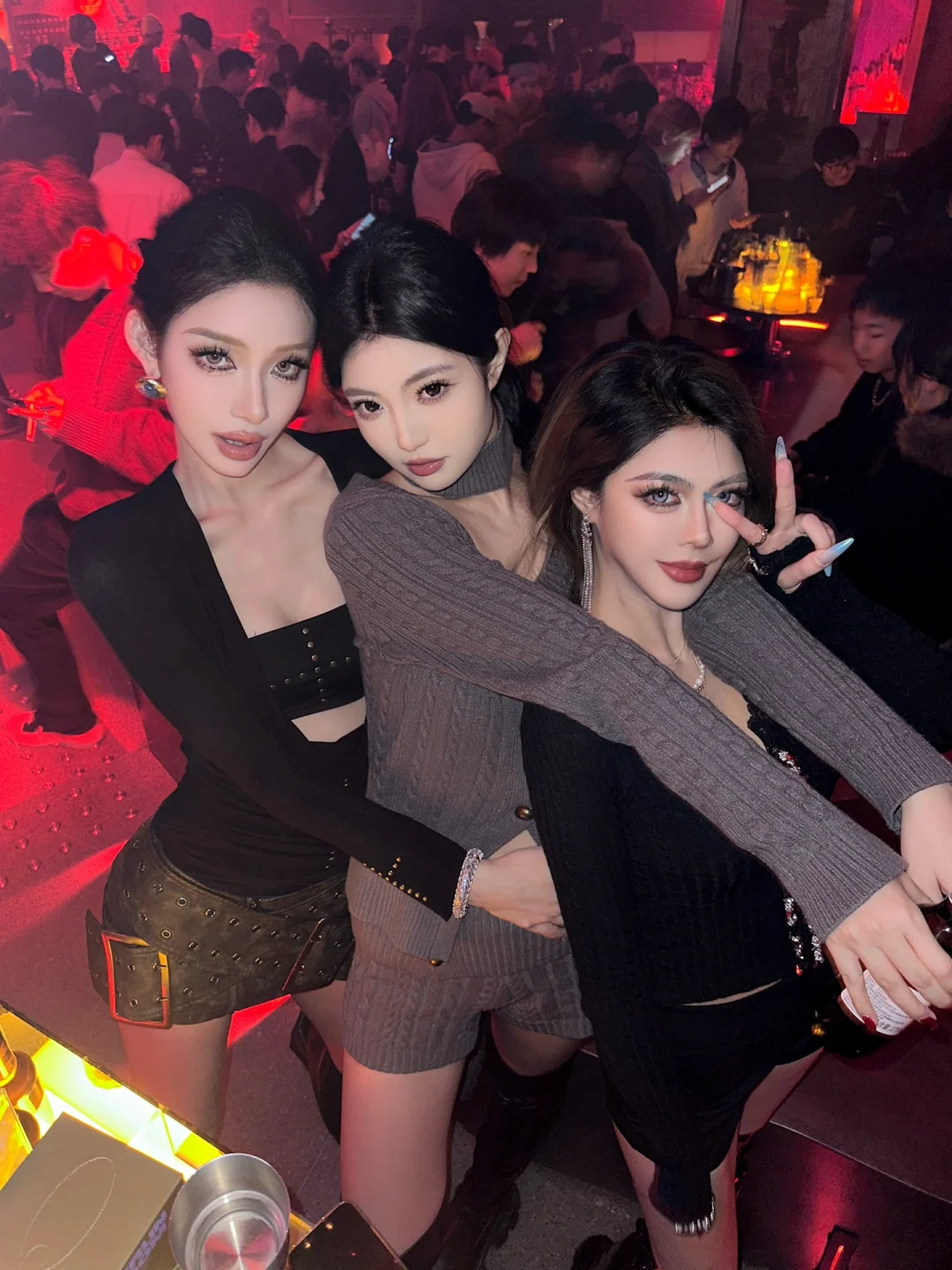 她们总是成群出现🍺