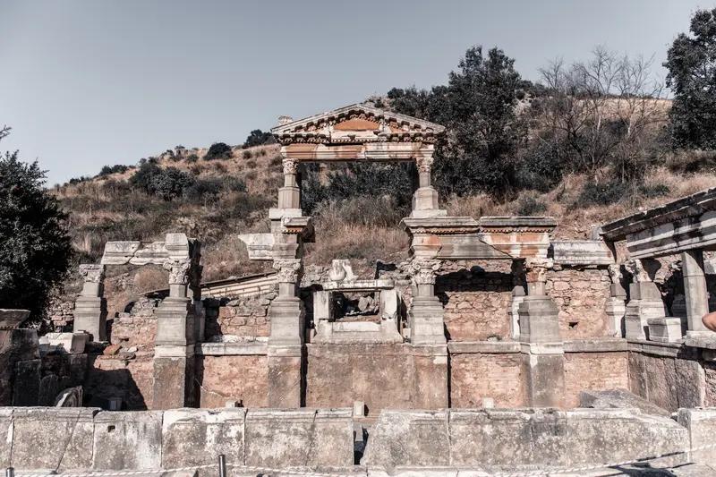 历史上的今天1月13日：那些改变世界的瞬间

今天，让我们一同回顾几个重要的历史