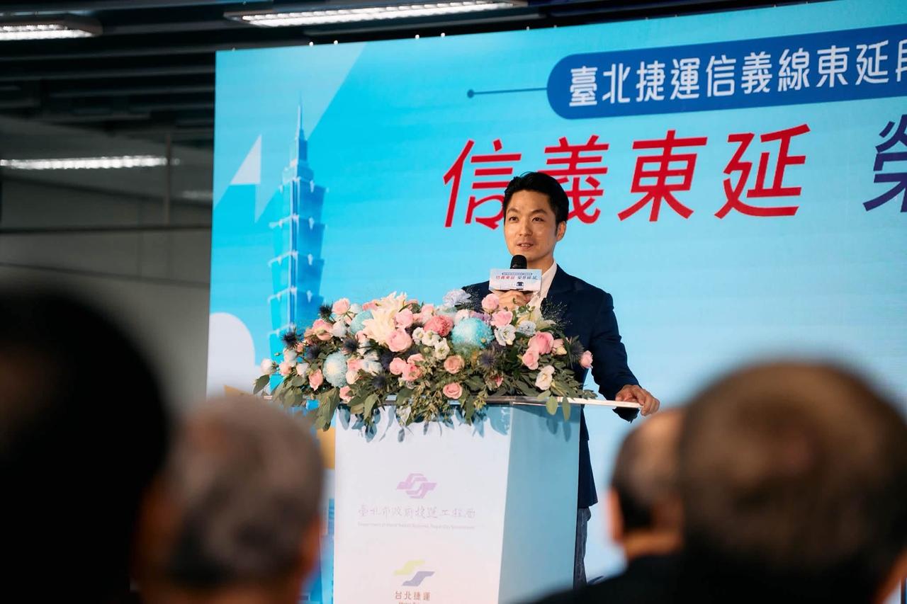 蒋万安哈佛演讲遭酸英文　方恩格抓包酸民拼错字：五十步笑百步？

梅花新闻网 洪子