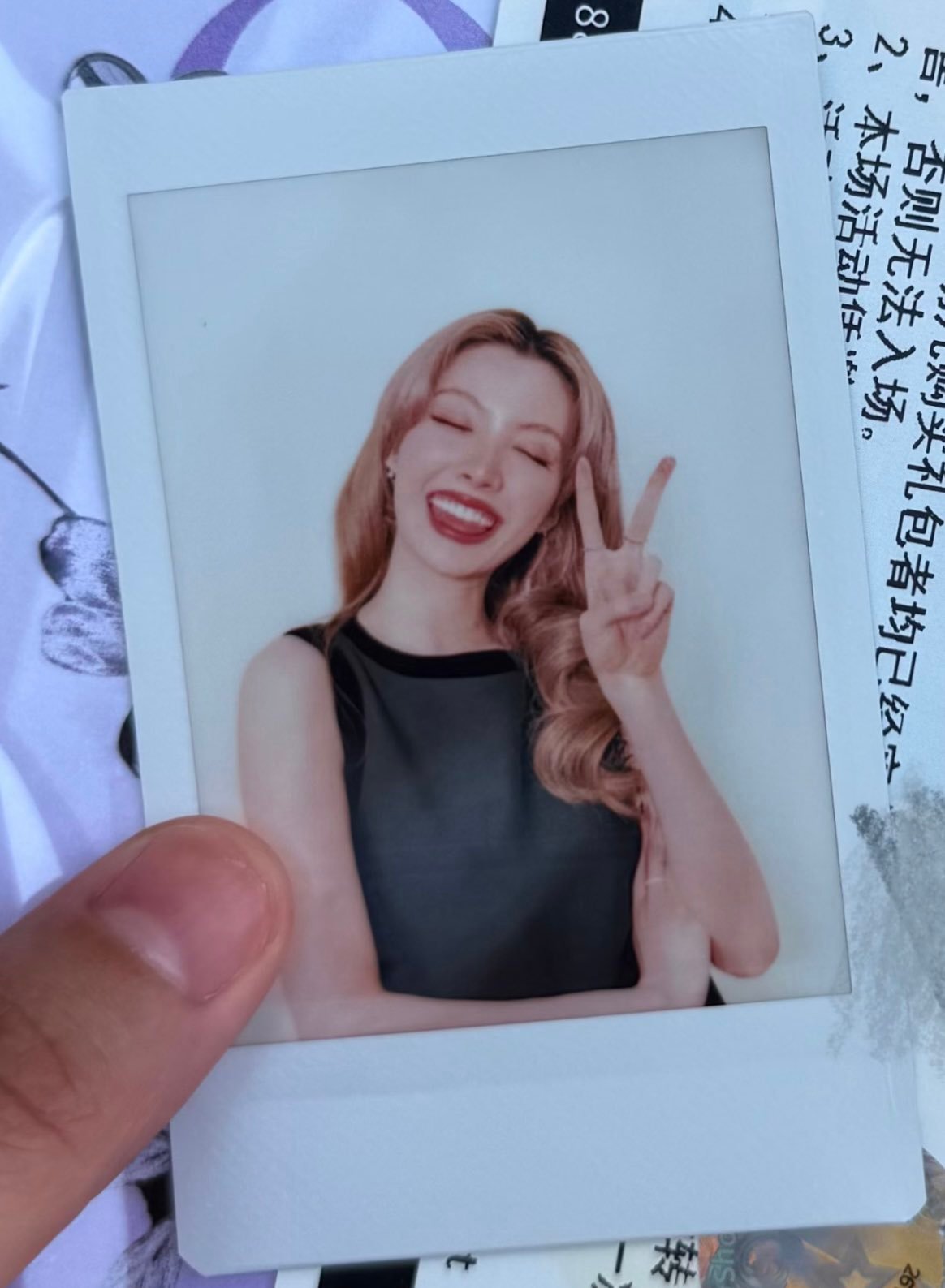 3Zaaap综艺上拍摄的拍立得 ​​​