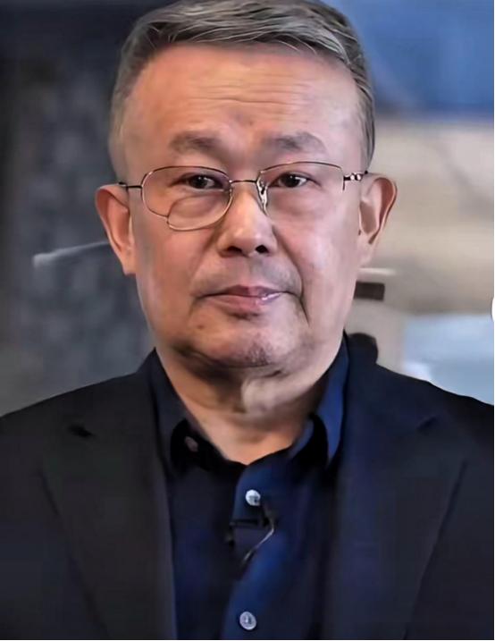 试着在脑子里用英语从1数到20，你发现不对劲了吗？如果不是项立刚在最近的一场辩论