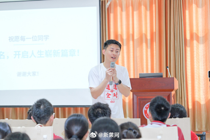 【#武亮谈高考报考取舍# 】近日，各省陆续高考查分，而紧接着的报考问题困扰不少同