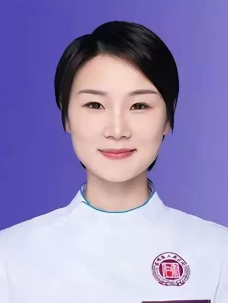 在曾琦和祖雄兵的事件中，彭晶晶护士长应该是最无辜的人了。丈夫出轨，还闹得沸沸扬扬