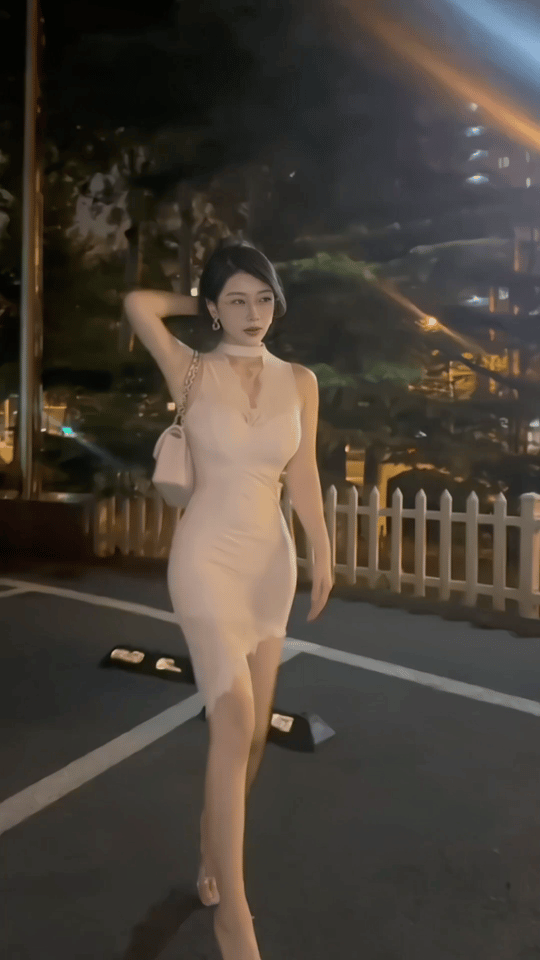 超级大御姐[666] ​​​