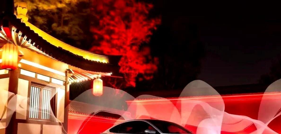看到国外围剿华为的新闻时正喝咖啡。
结果手一抖全洒键盘上了——不是吓的，是笑喷的