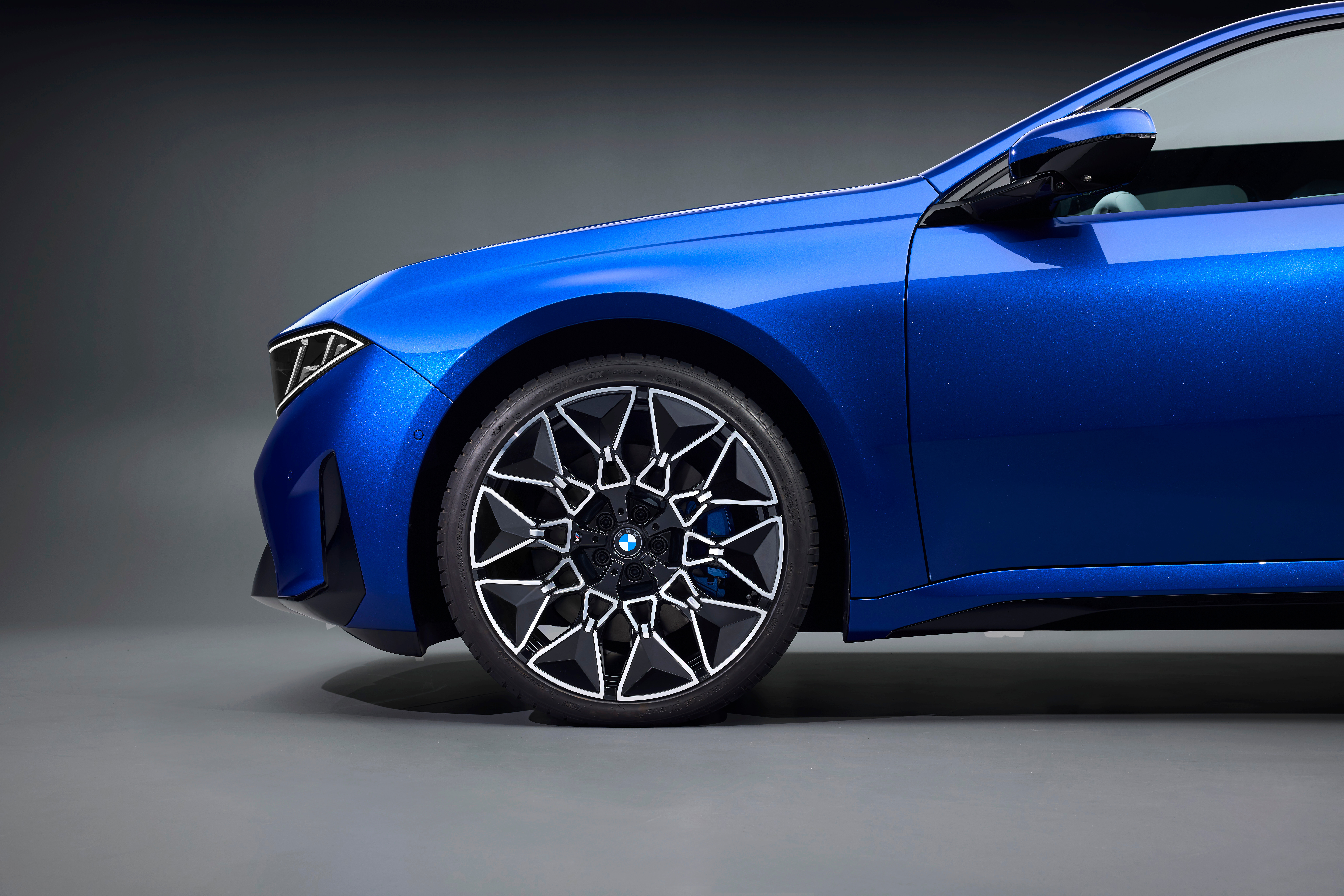 2026 BMW i3 50 xDrive宝马宝马i3智能驾趣宝马新世代 避免被