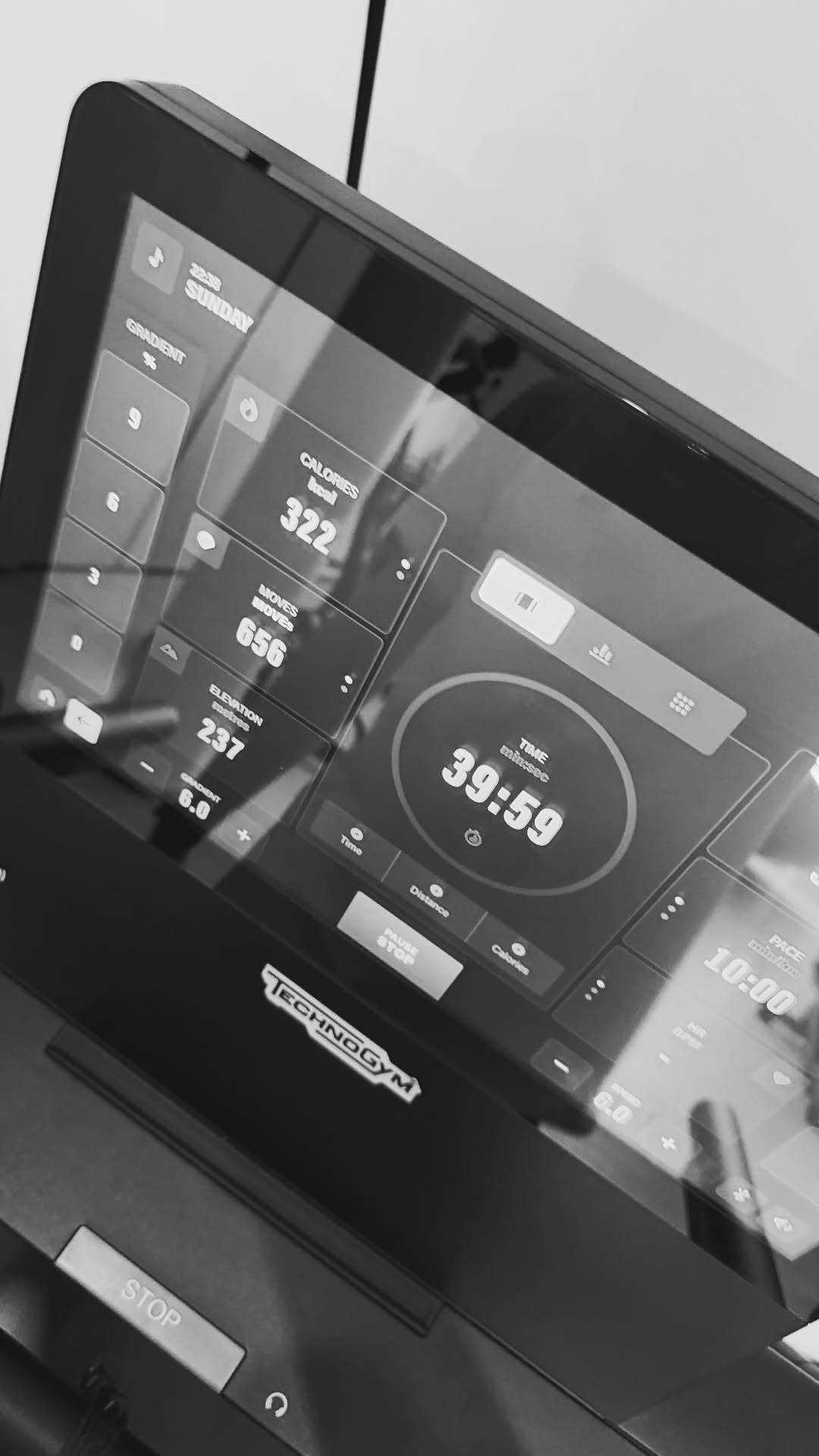 IGs：zeepruk 