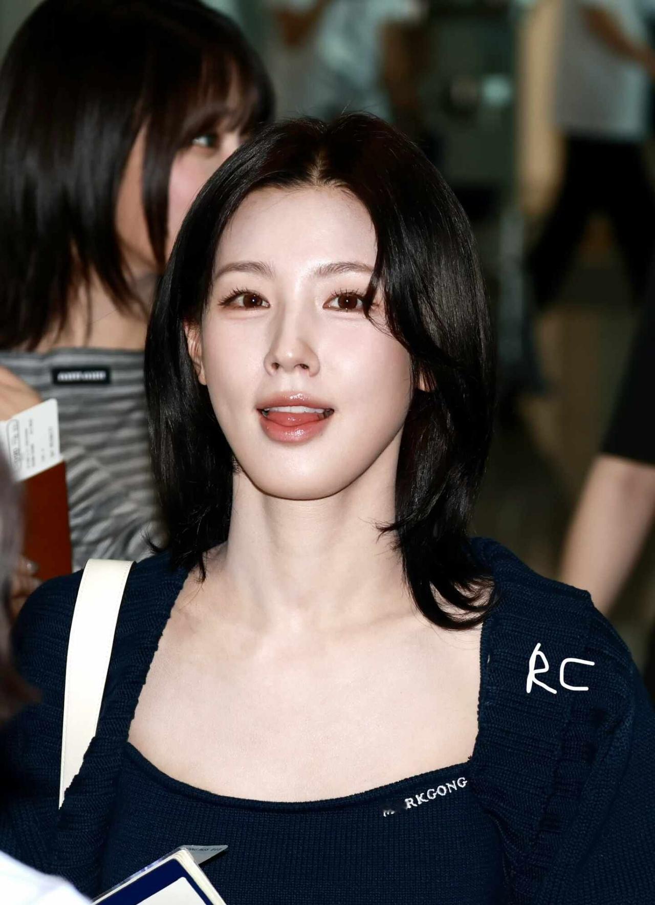 曺薇娟不要玩舌头！很危险！
单独发 因为太喜欢
曺薇娟 赵美延 idle 女团 