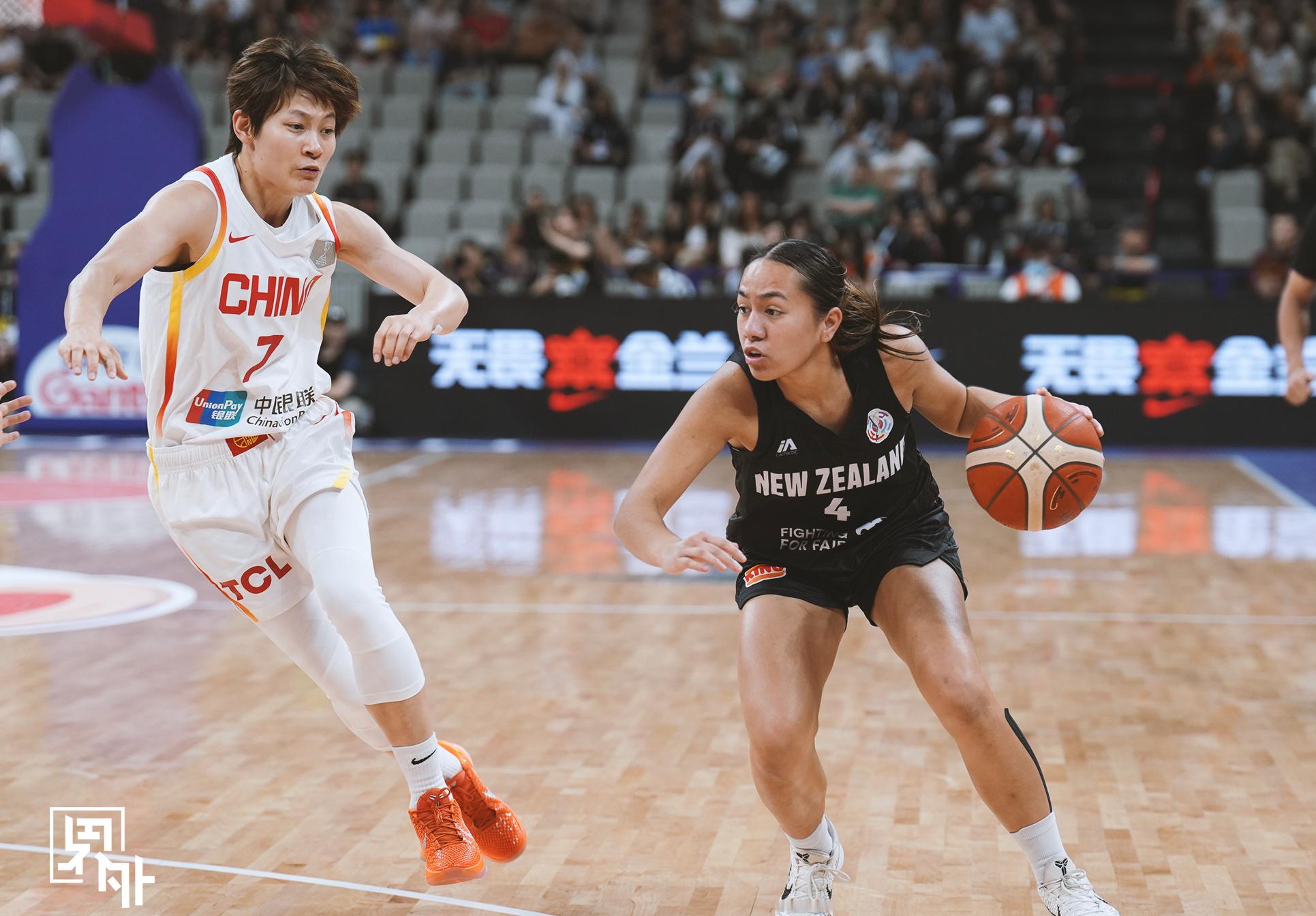 为争胜齐放 中国女篮小组赛三连胜。无论是