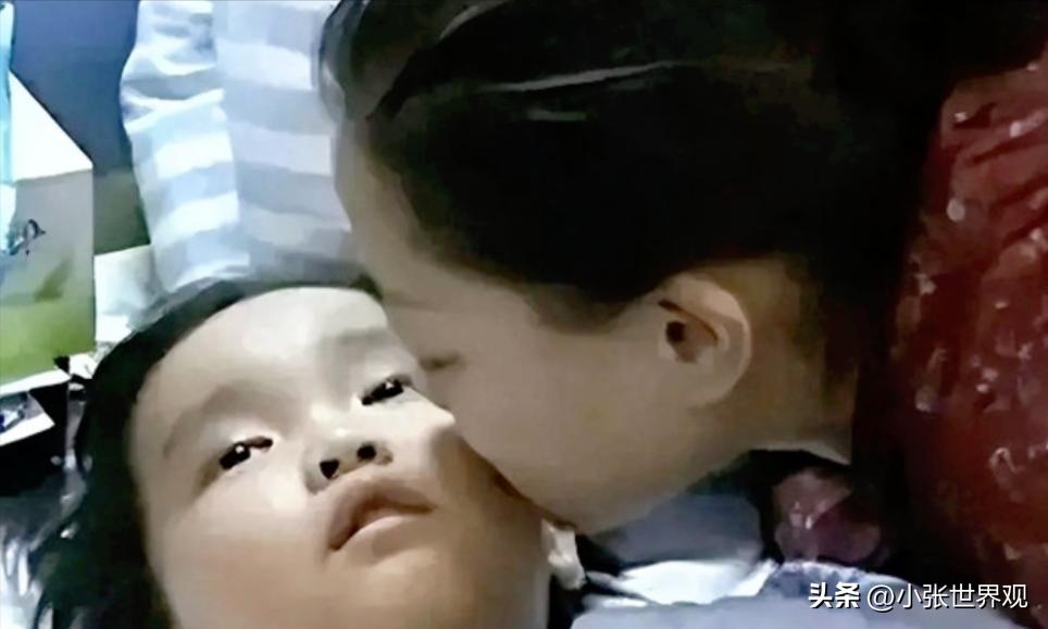 这是来报恩的！2014年，湖北周女士移植了自己7岁儿子的肾，最终重获新生，而她的
